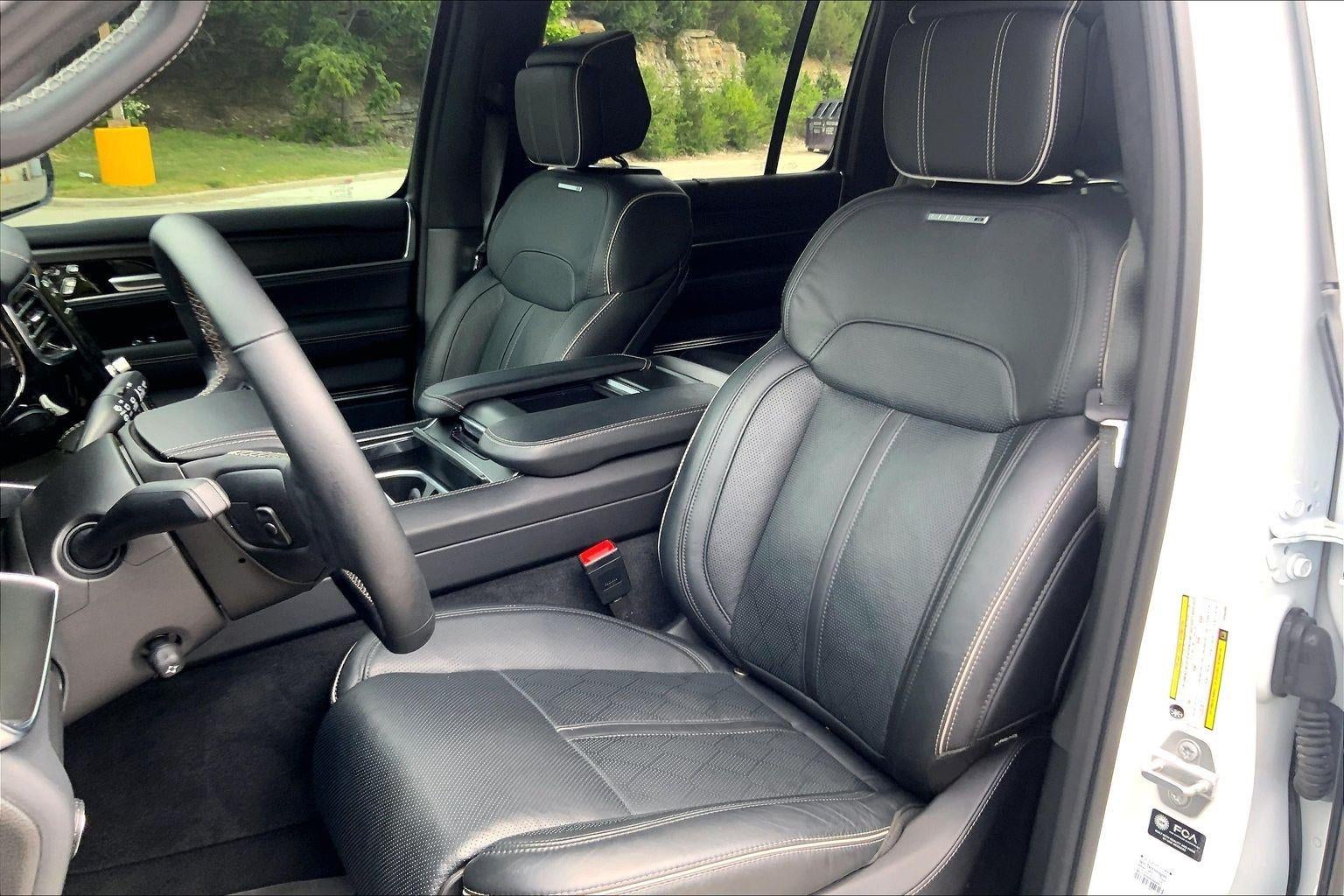 2025 Jeep Grand Wagoneer Series II Obsidian