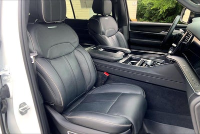 2025 Jeep Grand Wagoneer Series II Obsidian