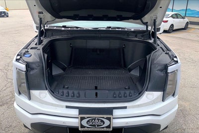 2022 Ford F-150 Lightning Lariat