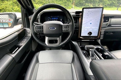2022 Ford F-150 Lightning Lariat