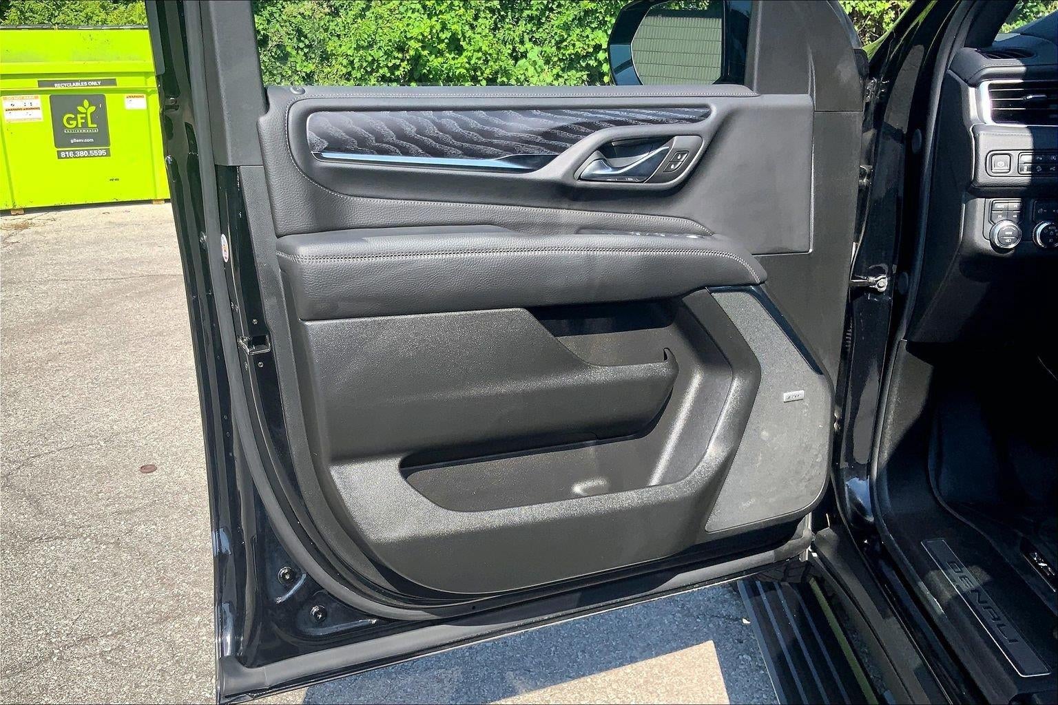 2024 GMC Yukon Denali