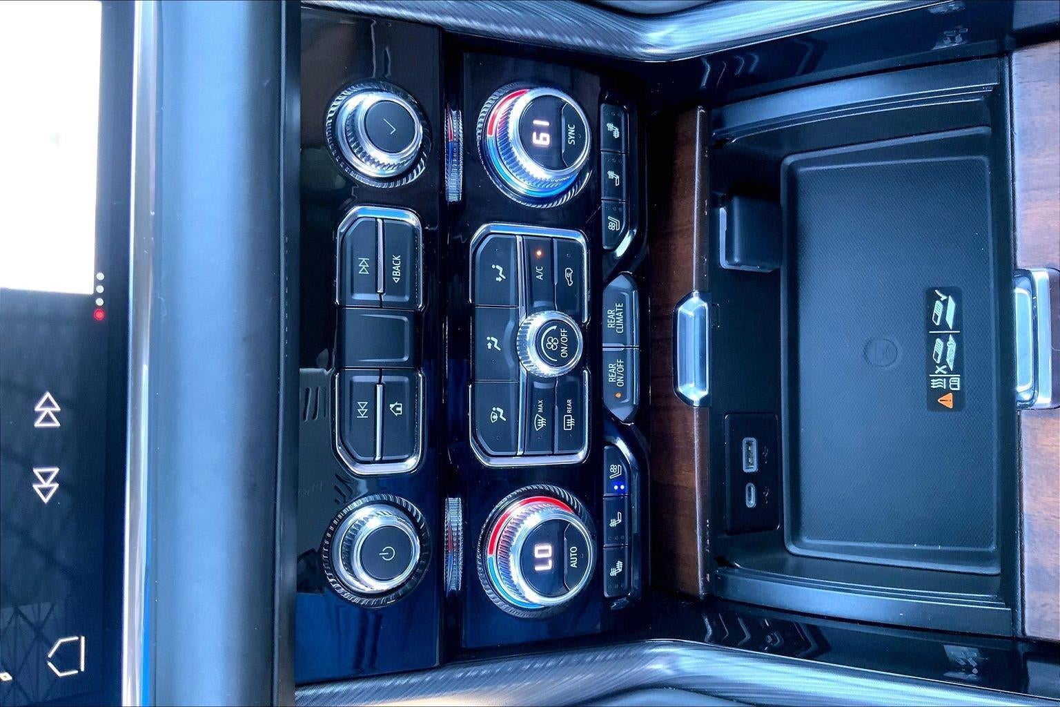 2023 GMC Yukon Denali Ultimate