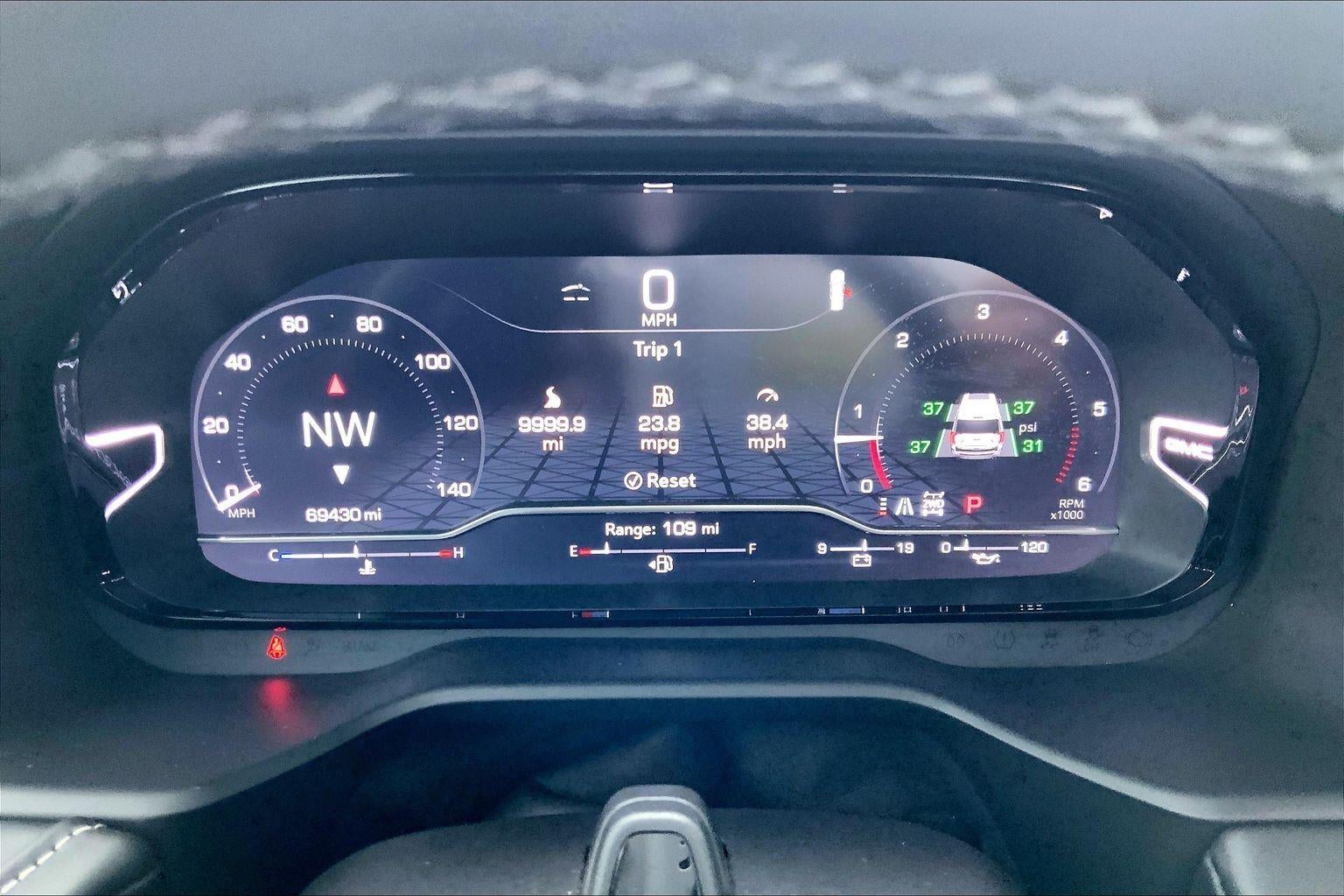2023 GMC Yukon Denali Ultimate