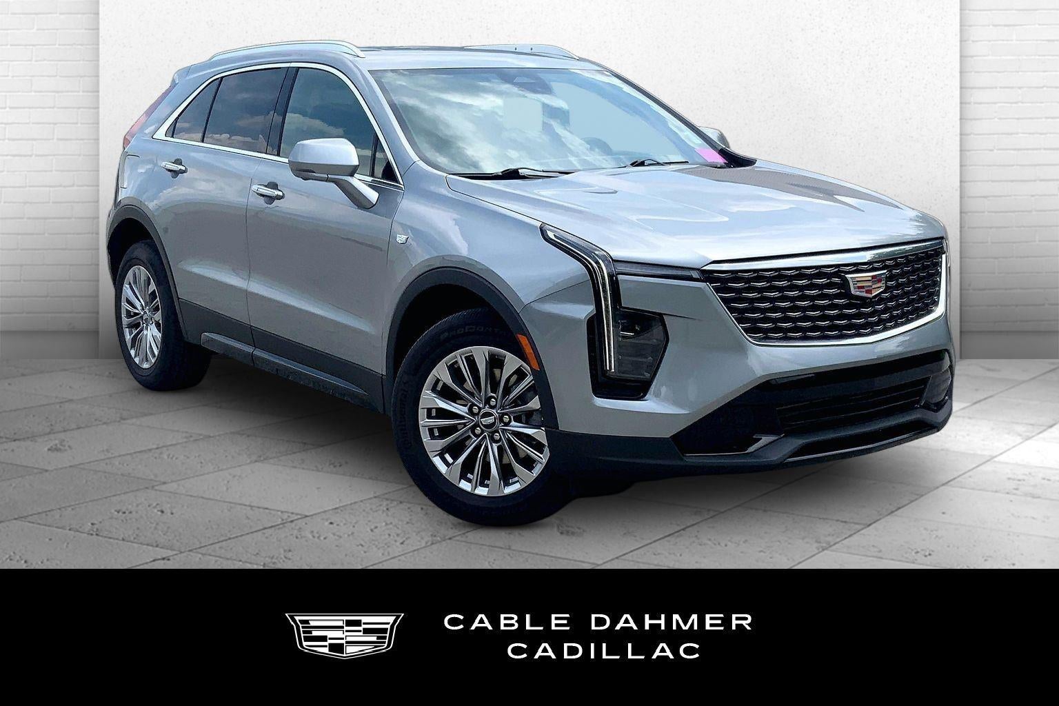 2025 Cadillac XT4 Premium Luxury