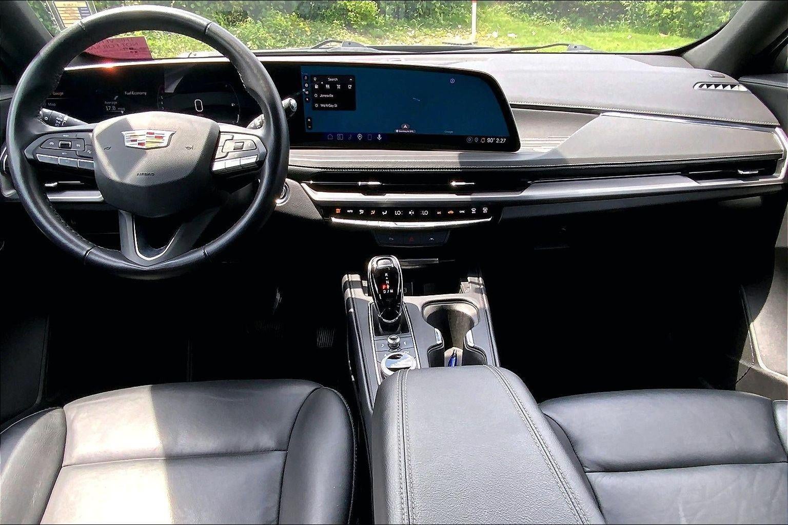 2025 Cadillac XT4 Premium Luxury