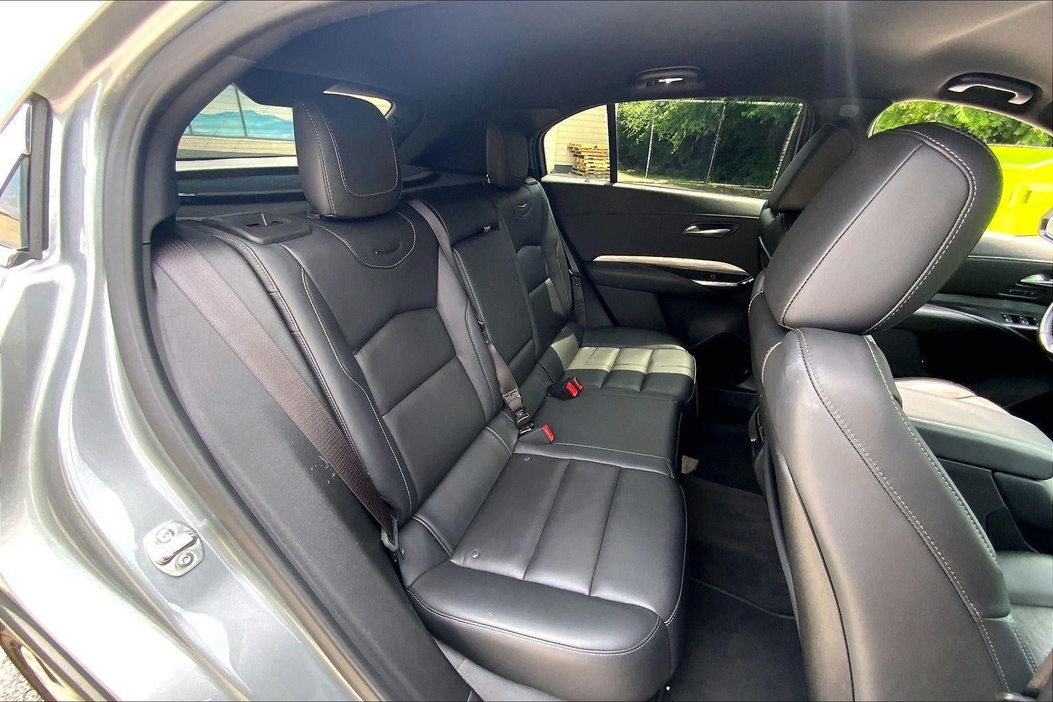 2025 Cadillac XT4 Premium Luxury