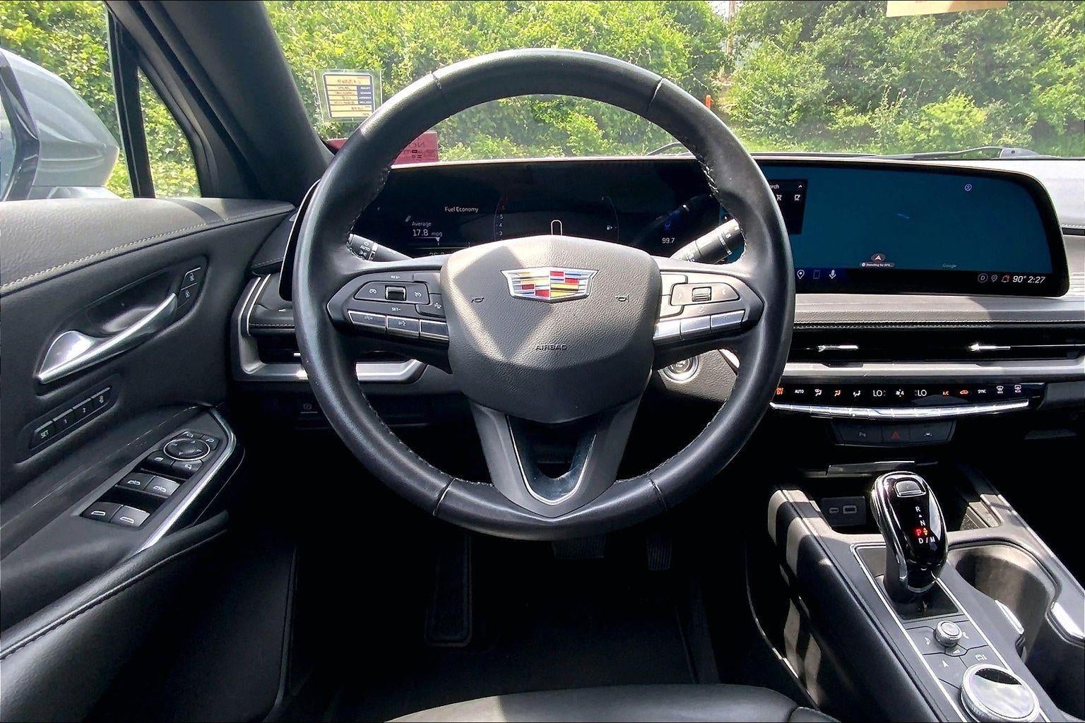 2025 Cadillac XT4 Premium Luxury