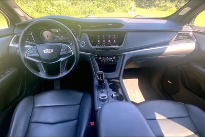 2025 Cadillac XT5 Premium Luxury