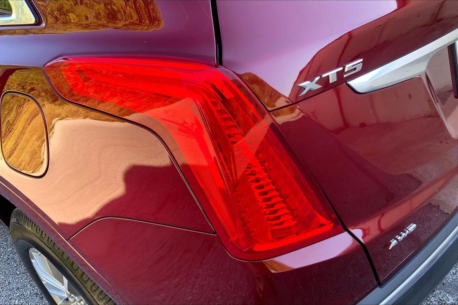 2018 Cadillac XT5 Luxury AWD