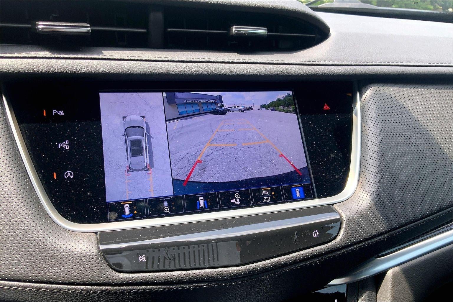 2024 Cadillac XT5 Sport