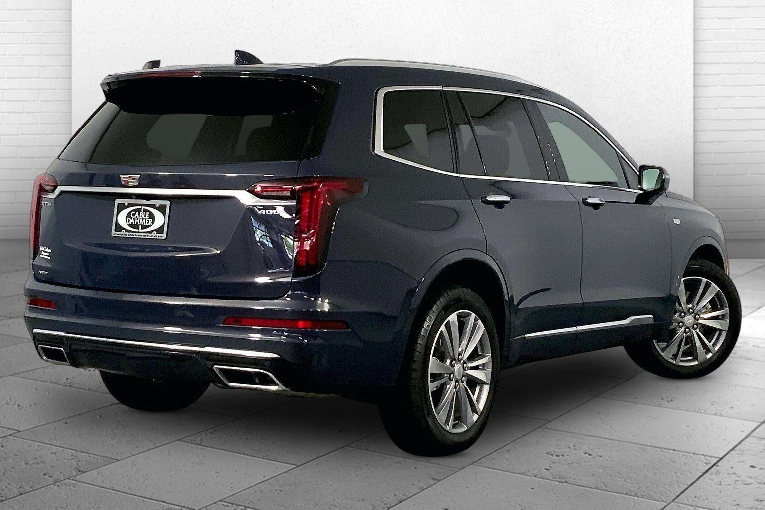 2025 Cadillac XT6 Premium Luxury