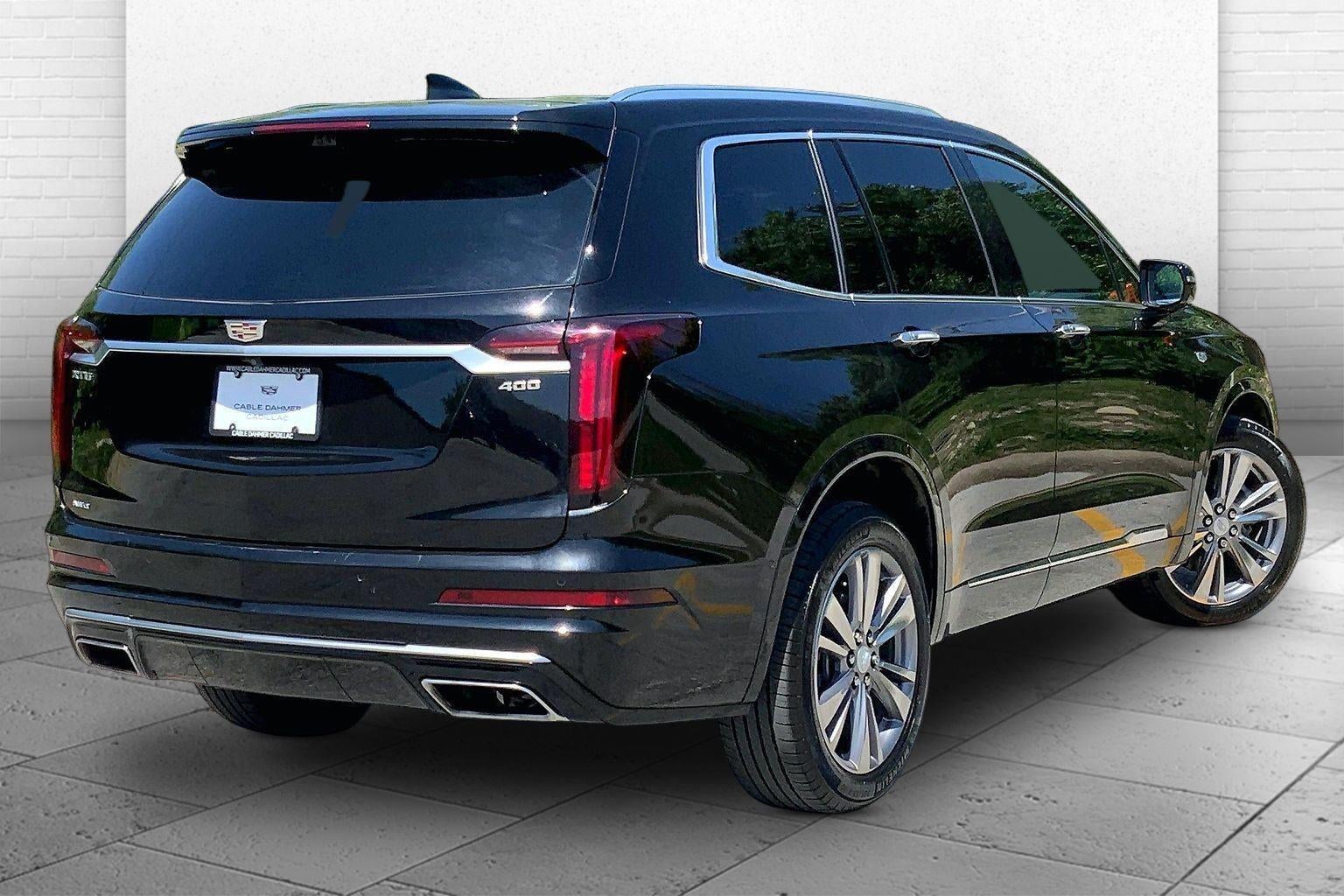 2025 Cadillac XT6 Premium Luxury