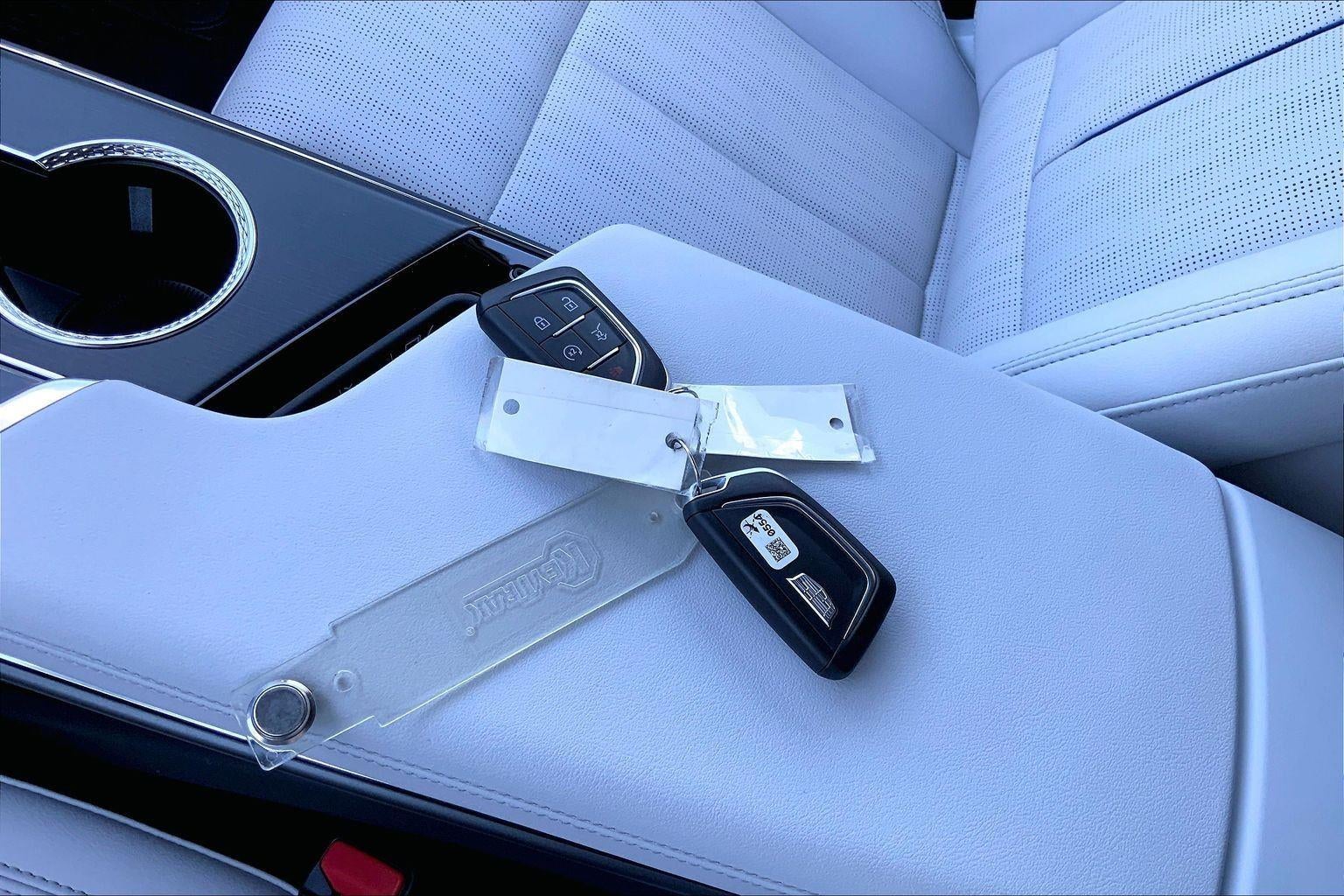 2026 Cadillac LYRIQ Premium Luxury