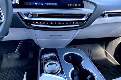 2026 Cadillac LYRIQ Premium Luxury