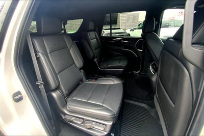 2022 Cadillac Escalade Luxury