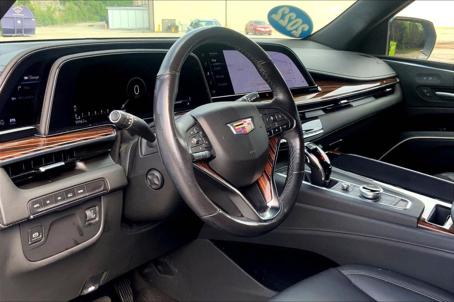 2022 Cadillac Escalade Luxury