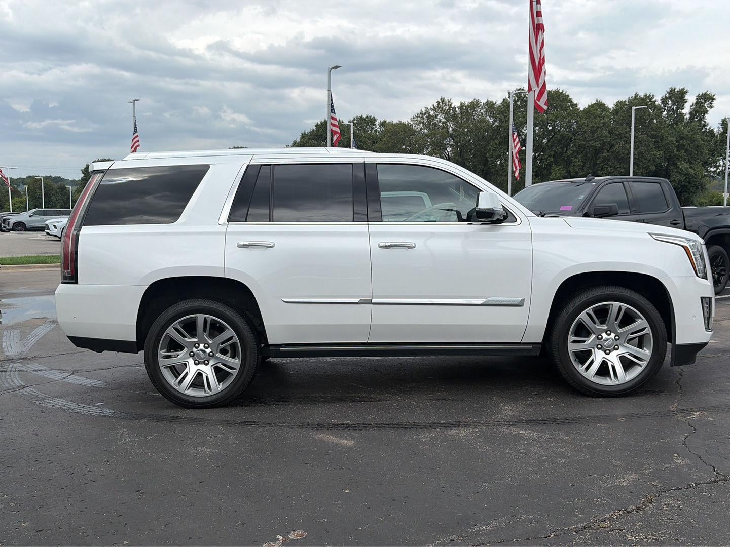 2020 Cadillac Escalade Premium Luxury