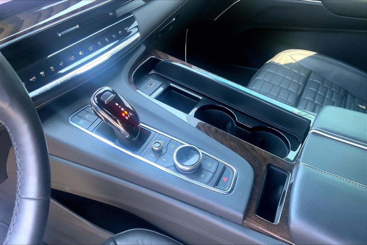 2022 Cadillac Escalade Premium Luxury Platinum