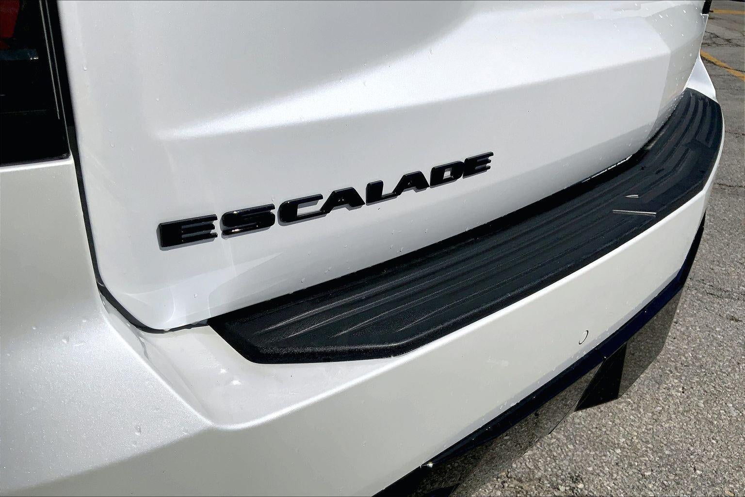2024 Cadillac Escalade Sport