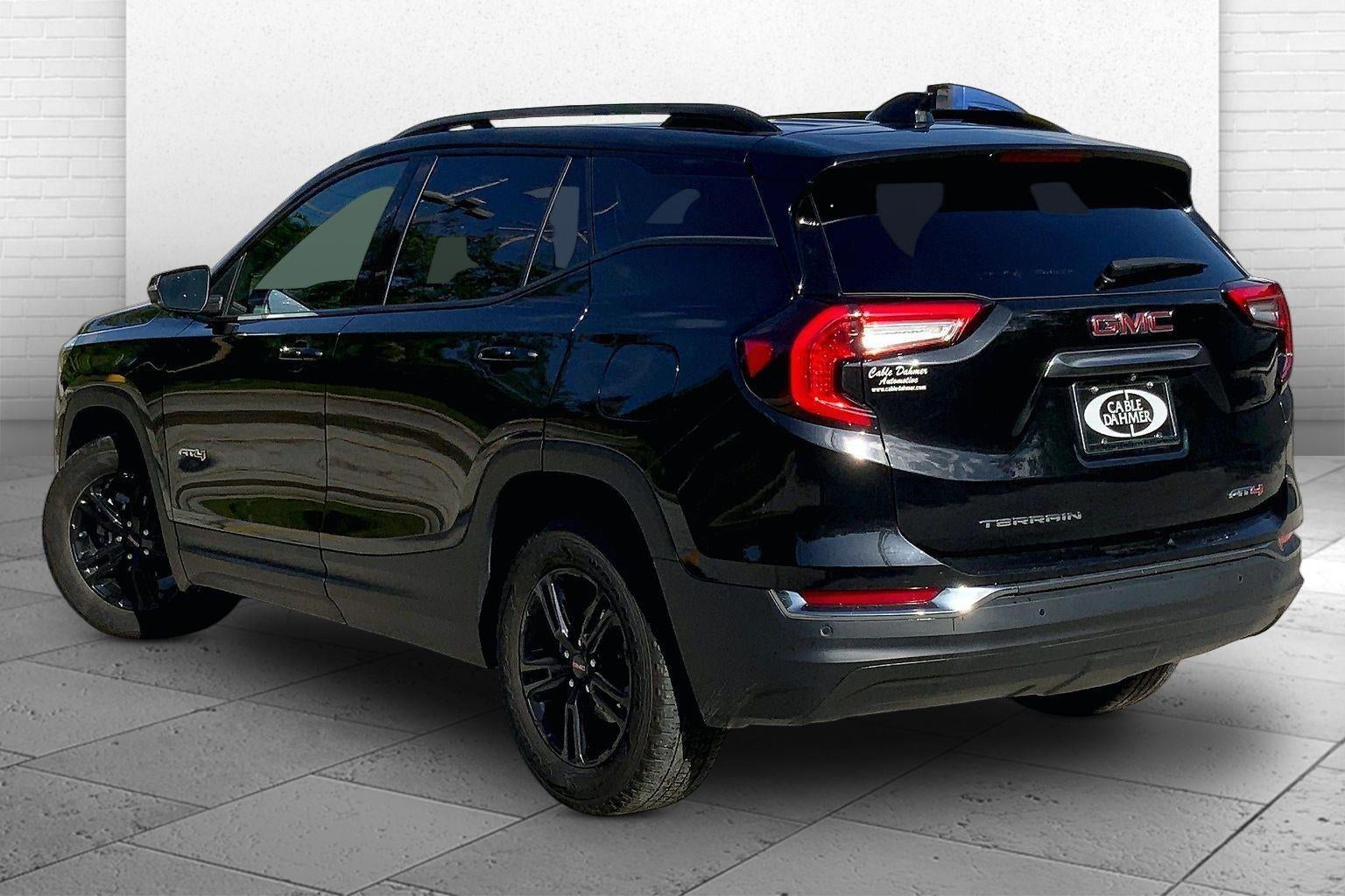 2023 GMC Terrain AT4