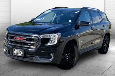 2023 GMC Terrain AT4