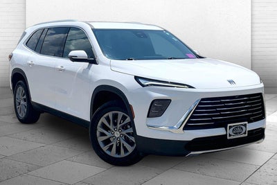 2025 Buick Enclave Preferred