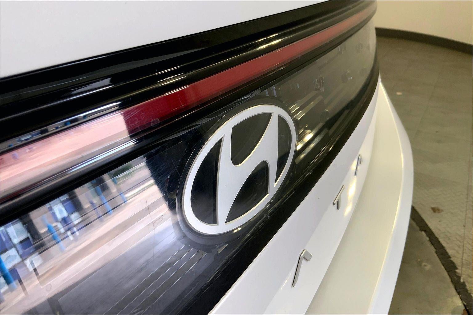 2025 Hyundai Sonata Hybrid SEL