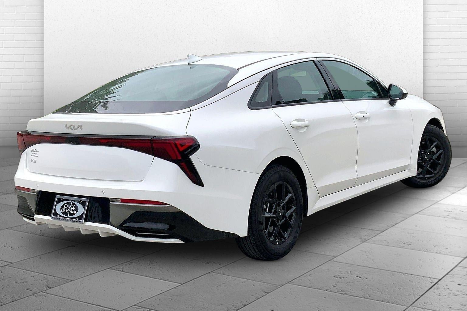 2025 Kia K5 LXS