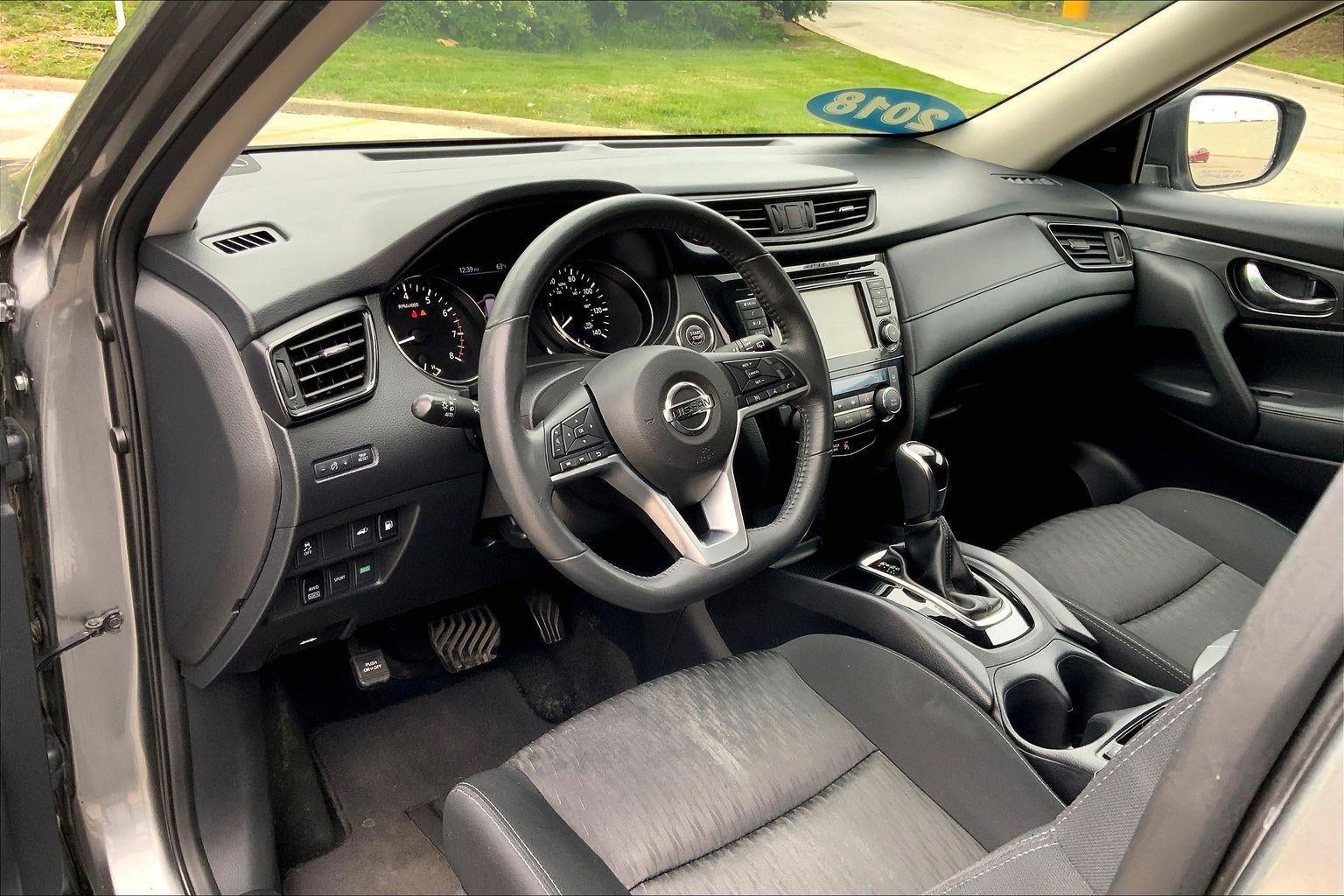 2018 Nissan Rogue SV