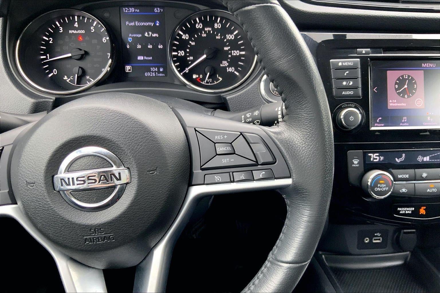 2018 Nissan Rogue SV