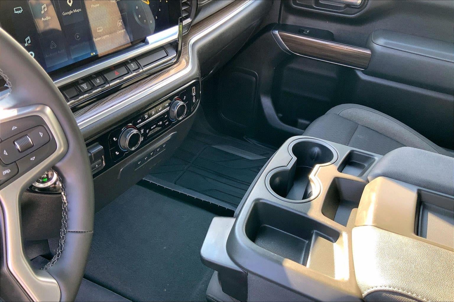 2024 Chevrolet Silverado 3500 HD Chassis Cab LT