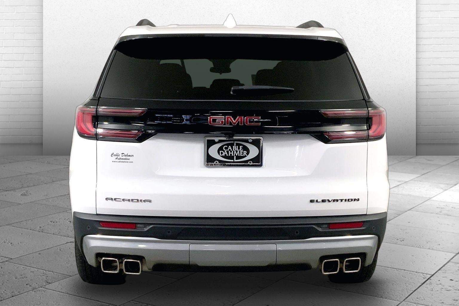 2025 GMC Acadia Elevation