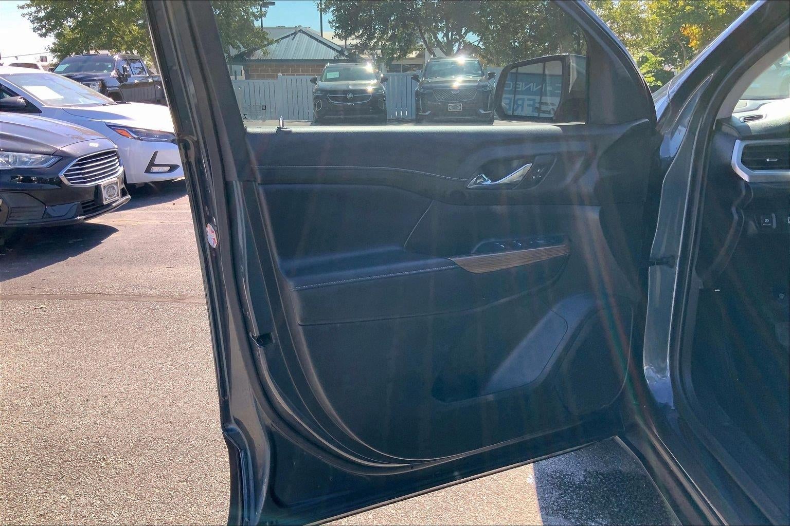 2019 GMC Acadia SLE