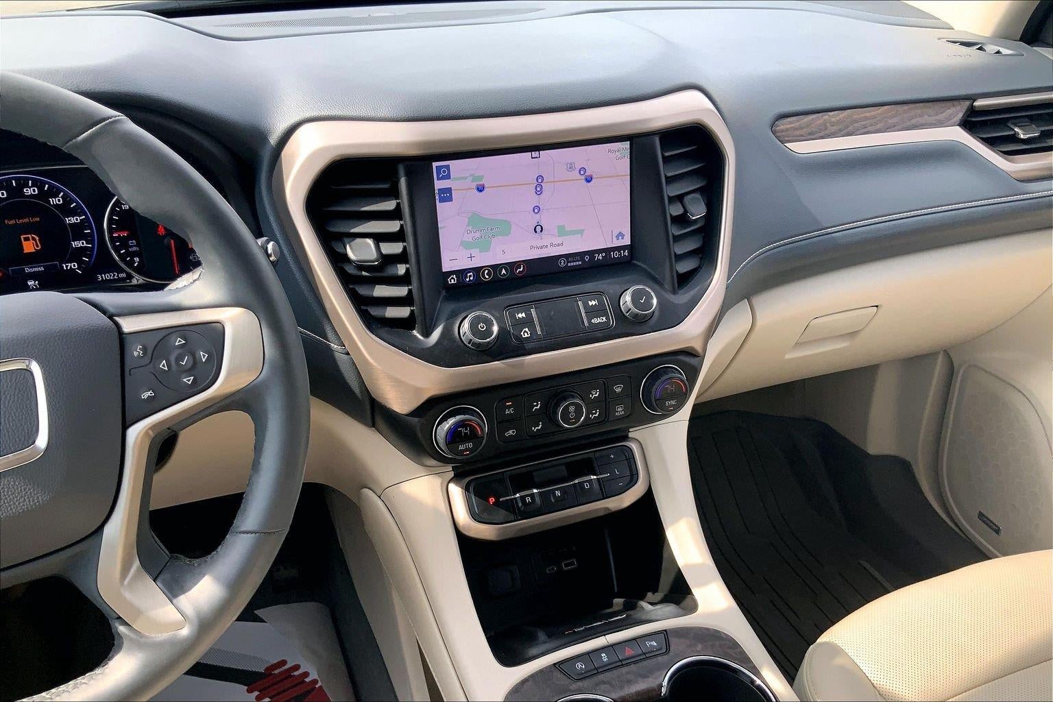 2023 GMC Acadia Denali