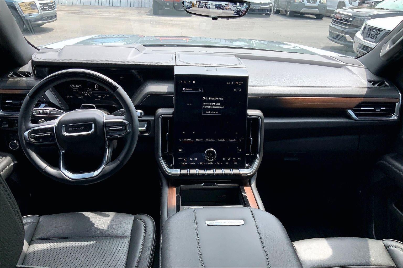 2025 GMC Yukon Denali