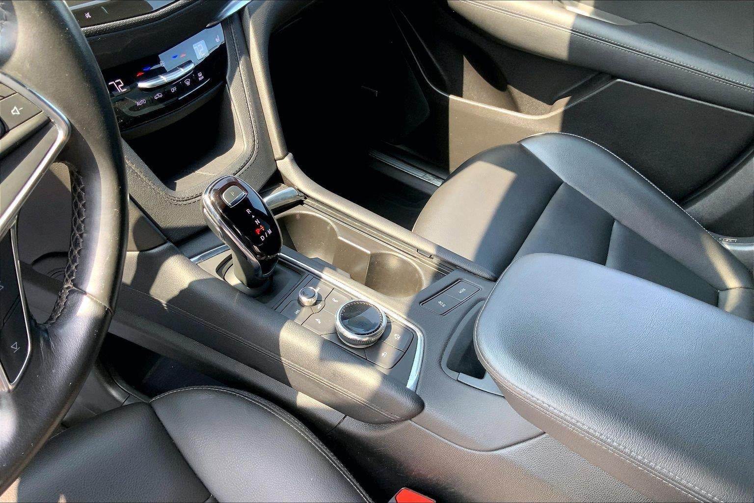 2023 Cadillac XT5 Luxury