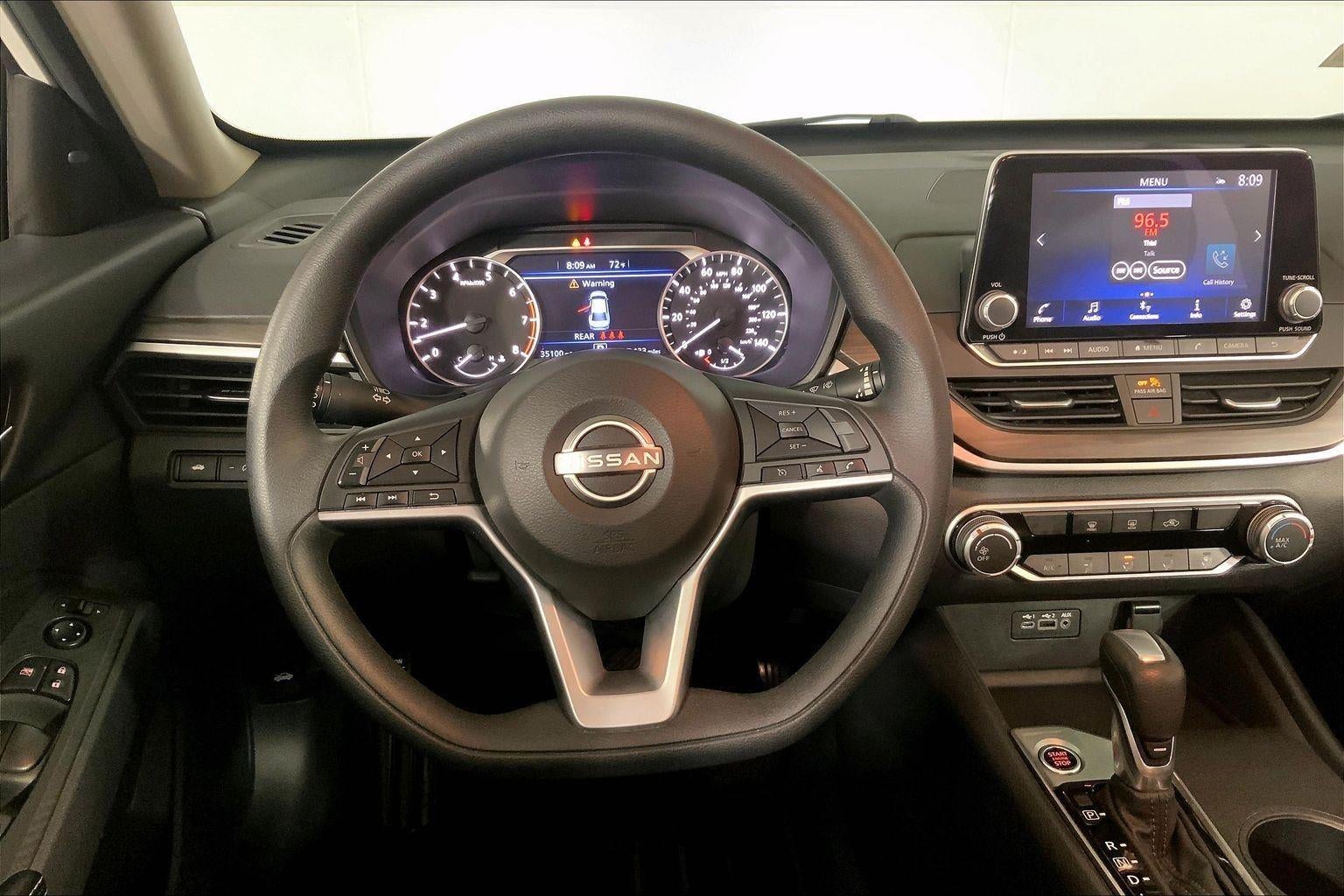 2025 Nissan Altima SV
