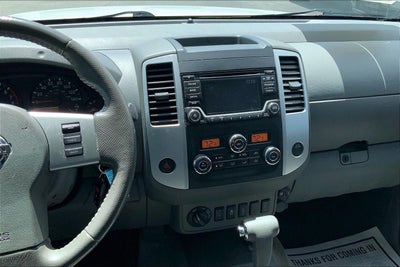 2017 Nissan Frontier SV V6