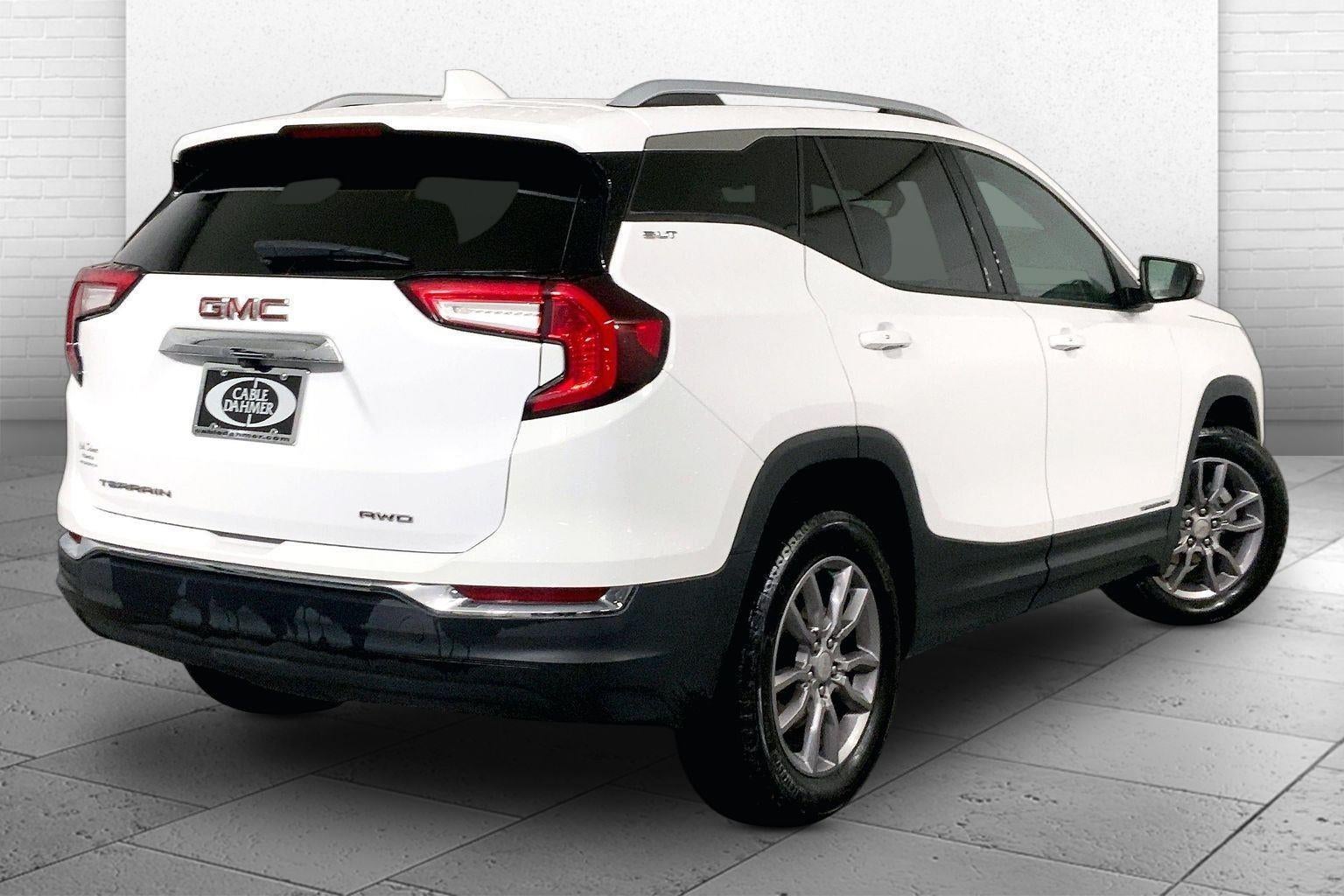 2024 GMC Terrain SLT
