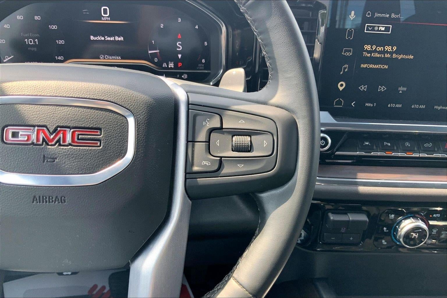 2024 GMC Sierra 1500 SLT