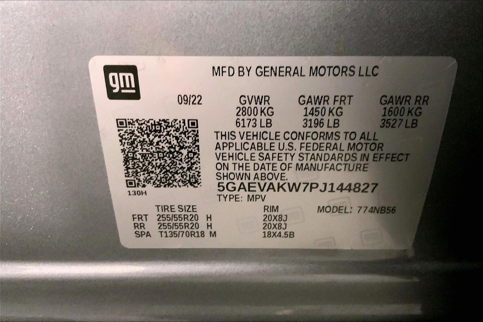 2023 Buick Enclave Essence