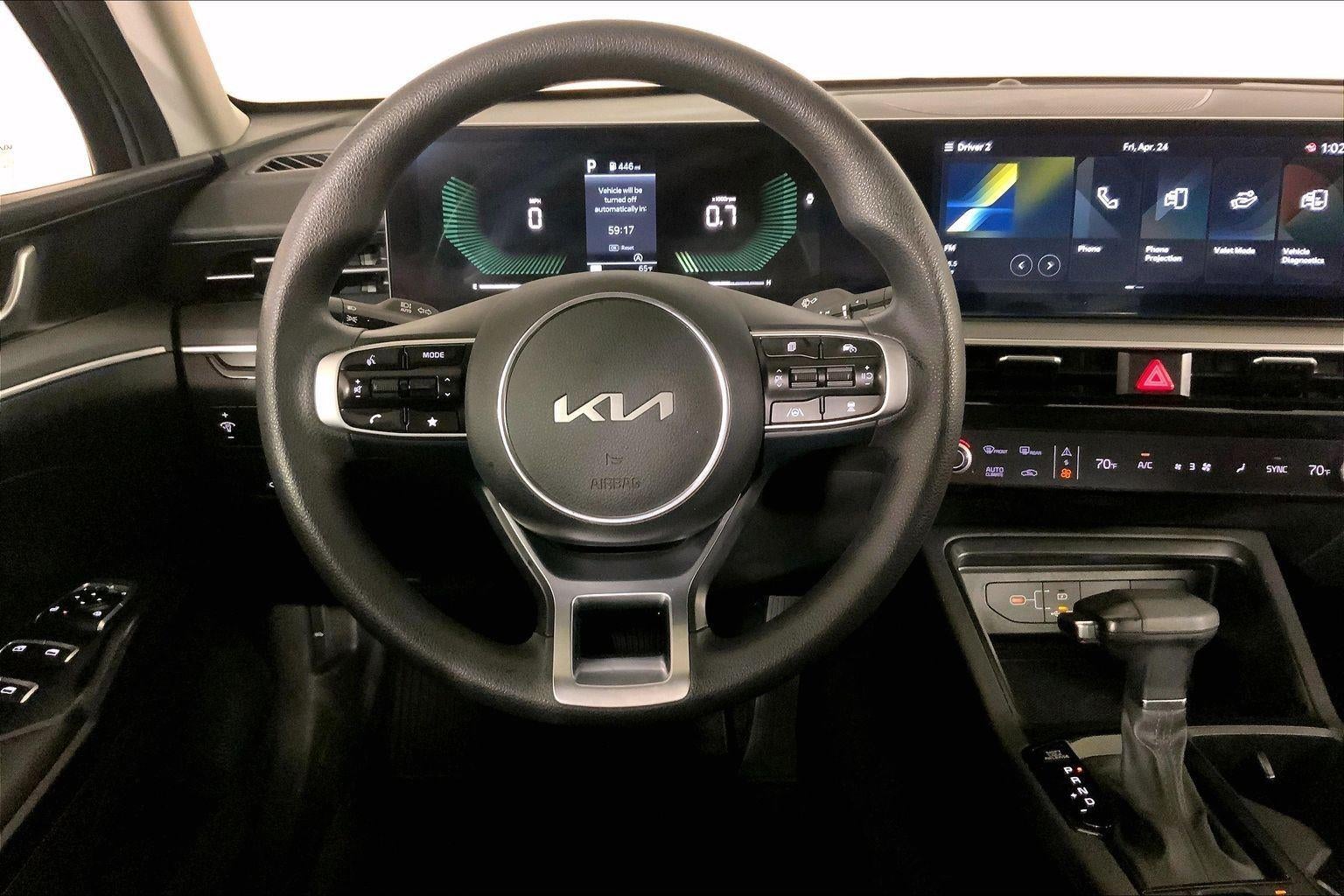 2025 Kia K5 LXS