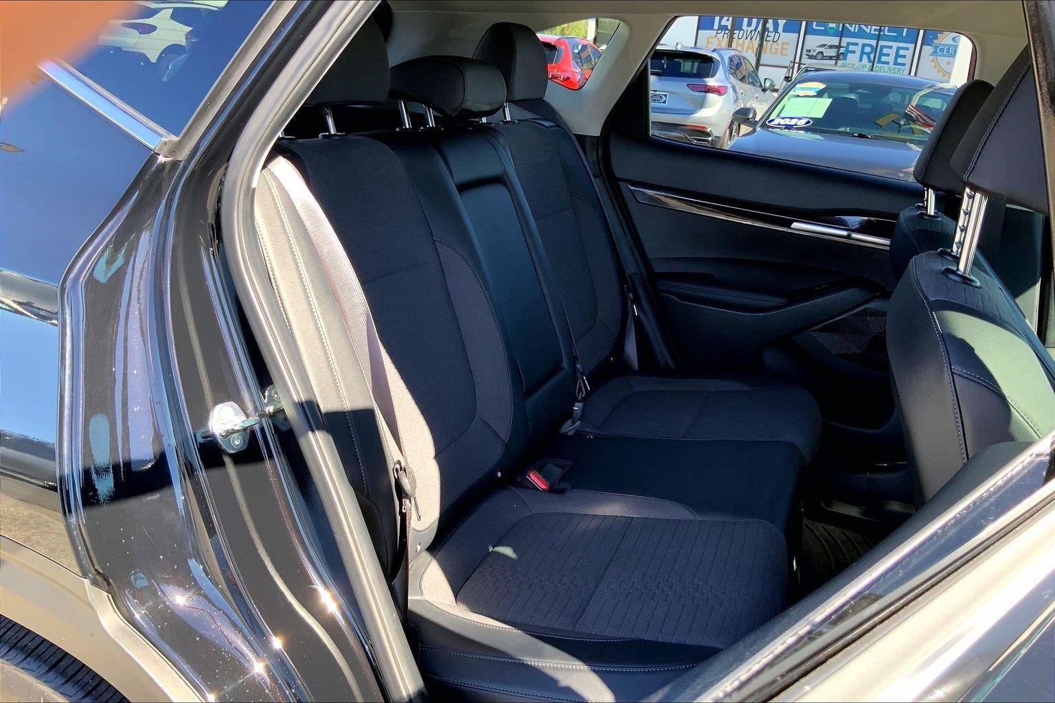 2023 Kia Seltos S
