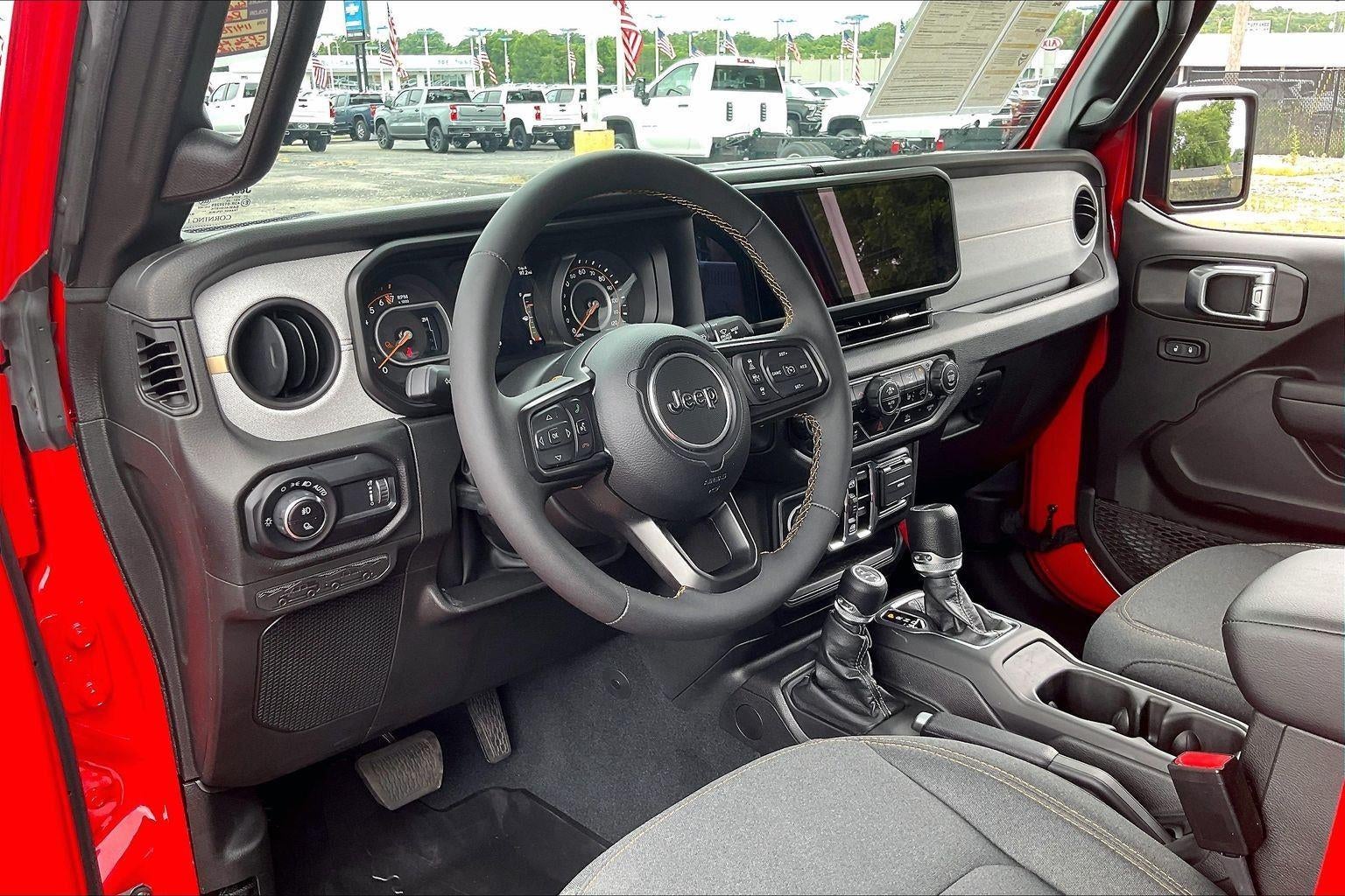 2024 Jeep Gladiator Sport S