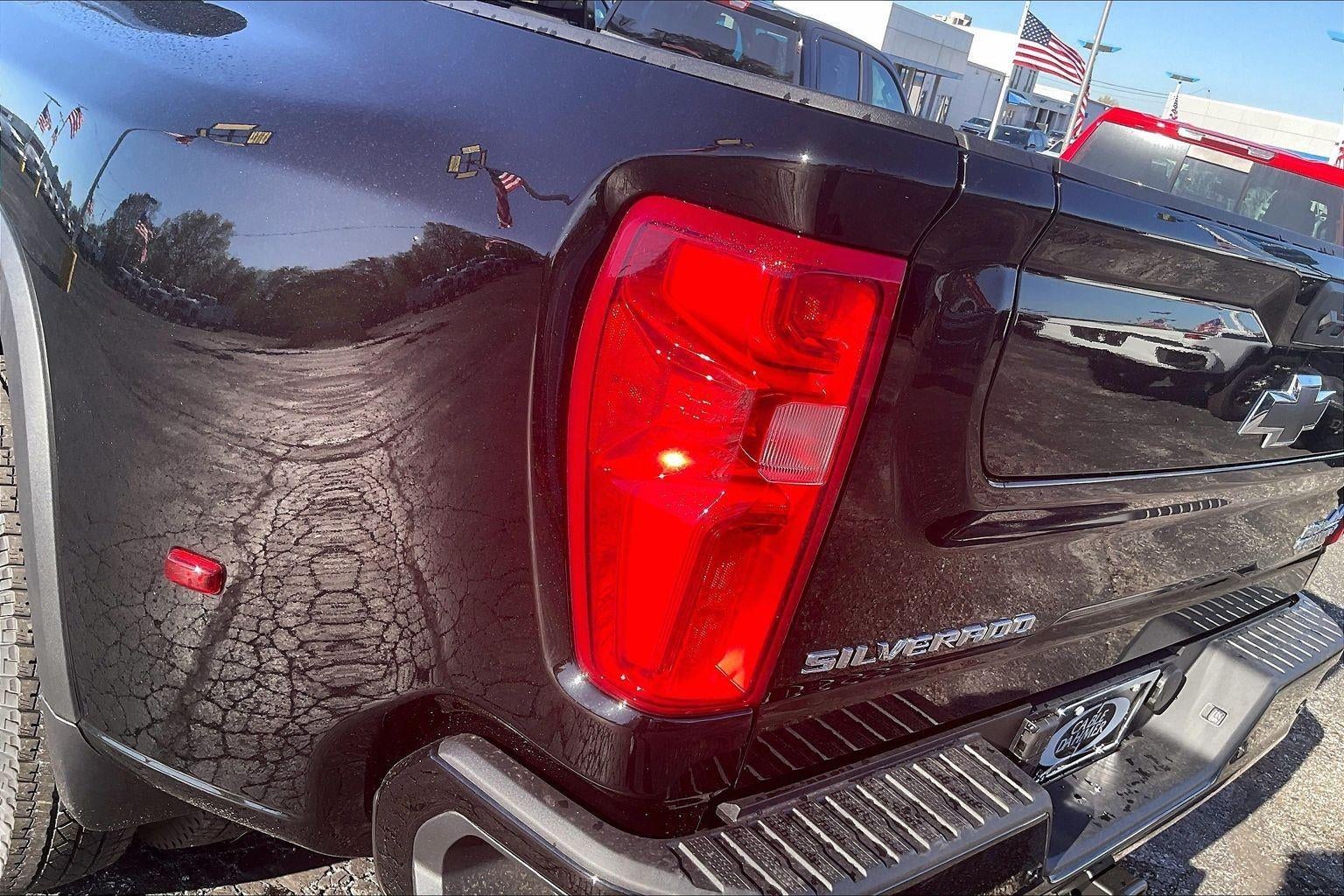 2026 Chevrolet Silverado 3500 HD High Country DRW