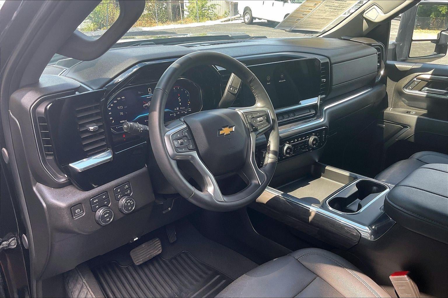 2024 Chevrolet Silverado 3500 HD LTZ DRW