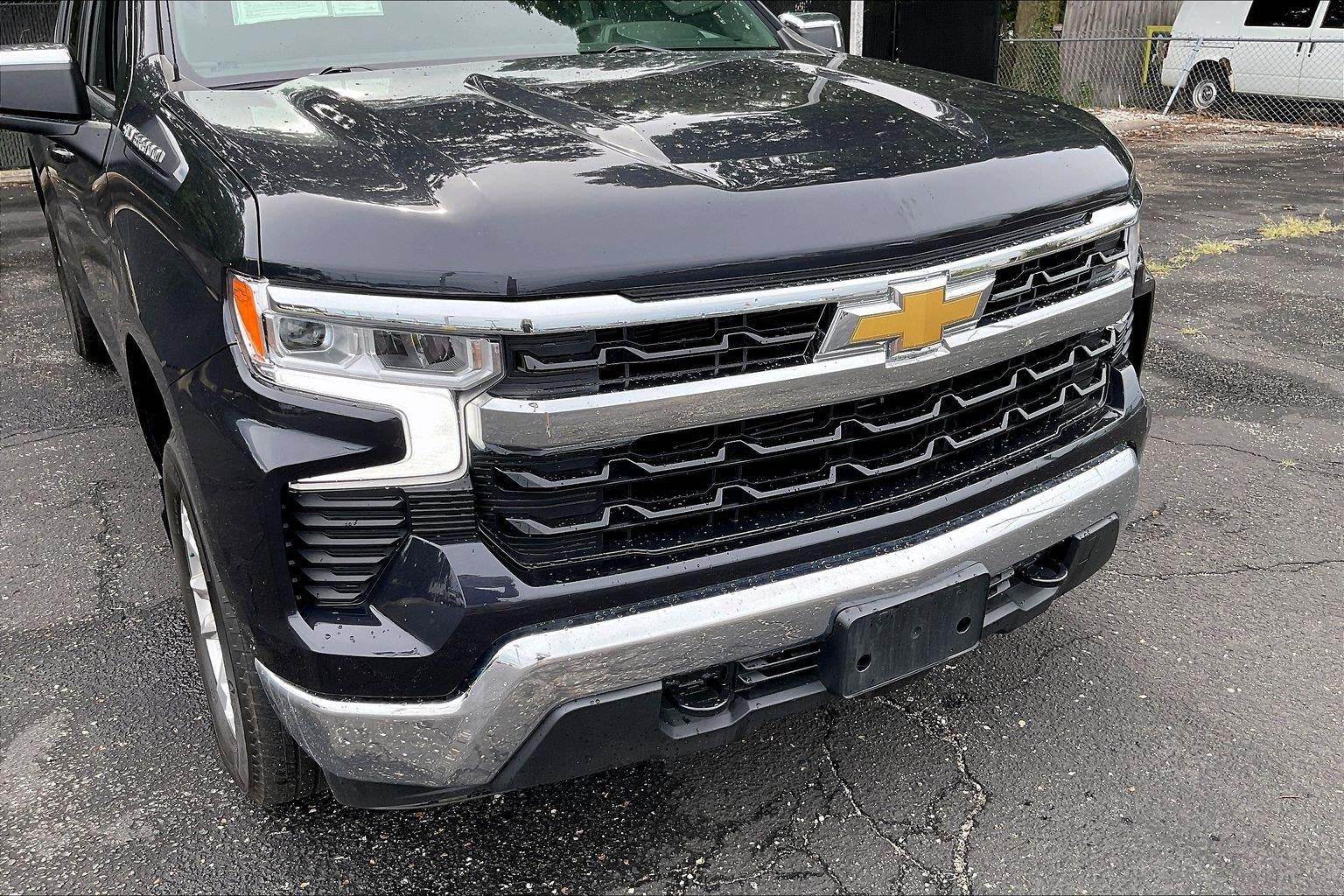 2023 Chevrolet Silverado 1500 LT (2FL)