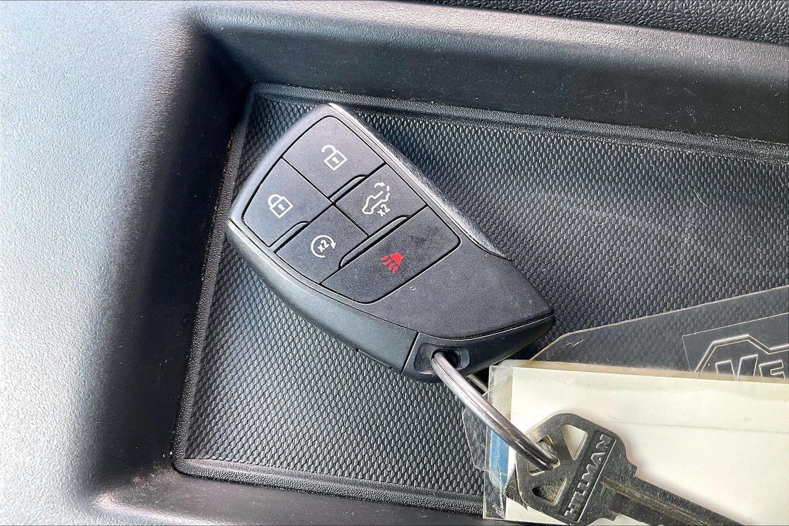 2025 Chevrolet Silverado 1500 Custom