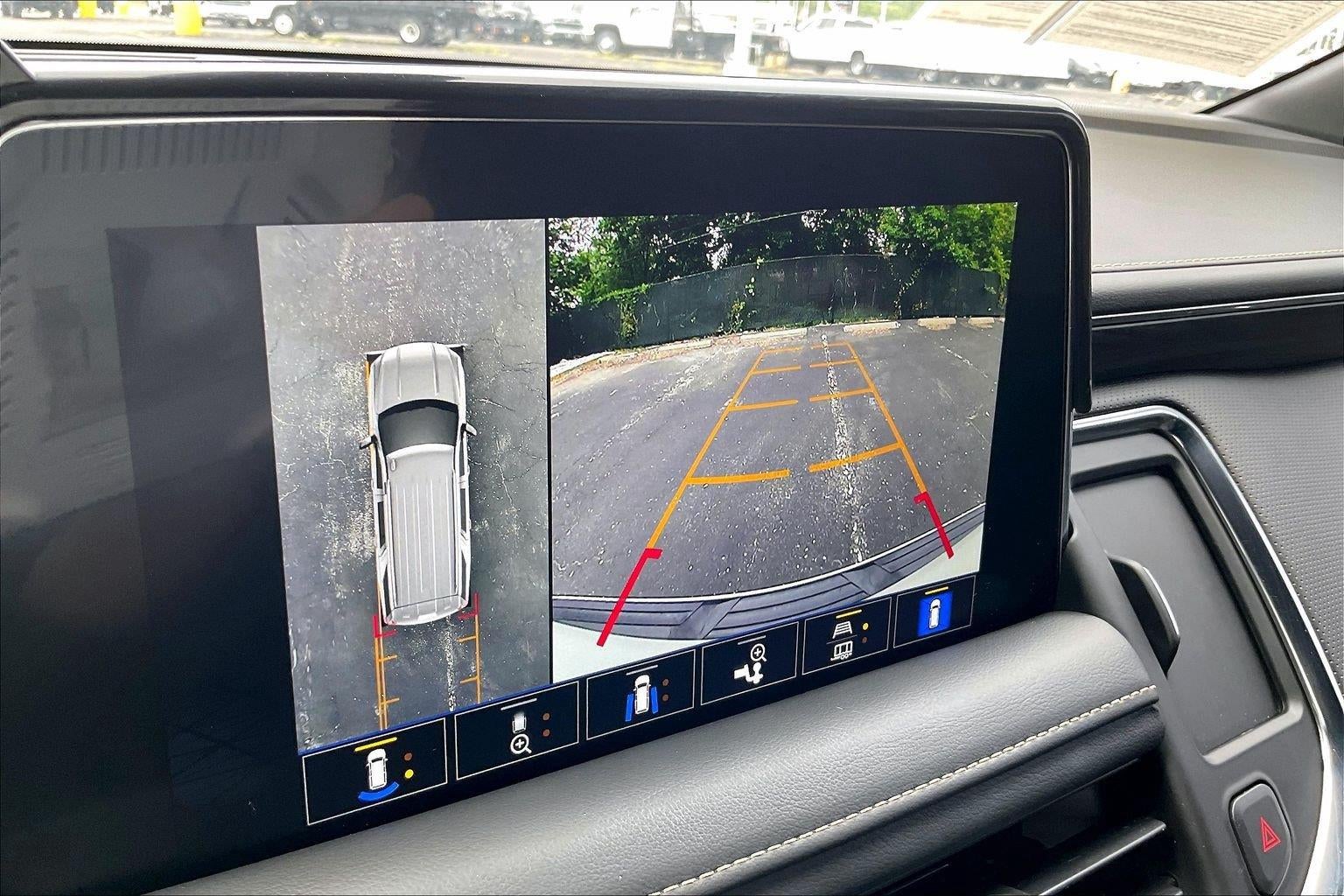 2022 GMC Yukon SLT