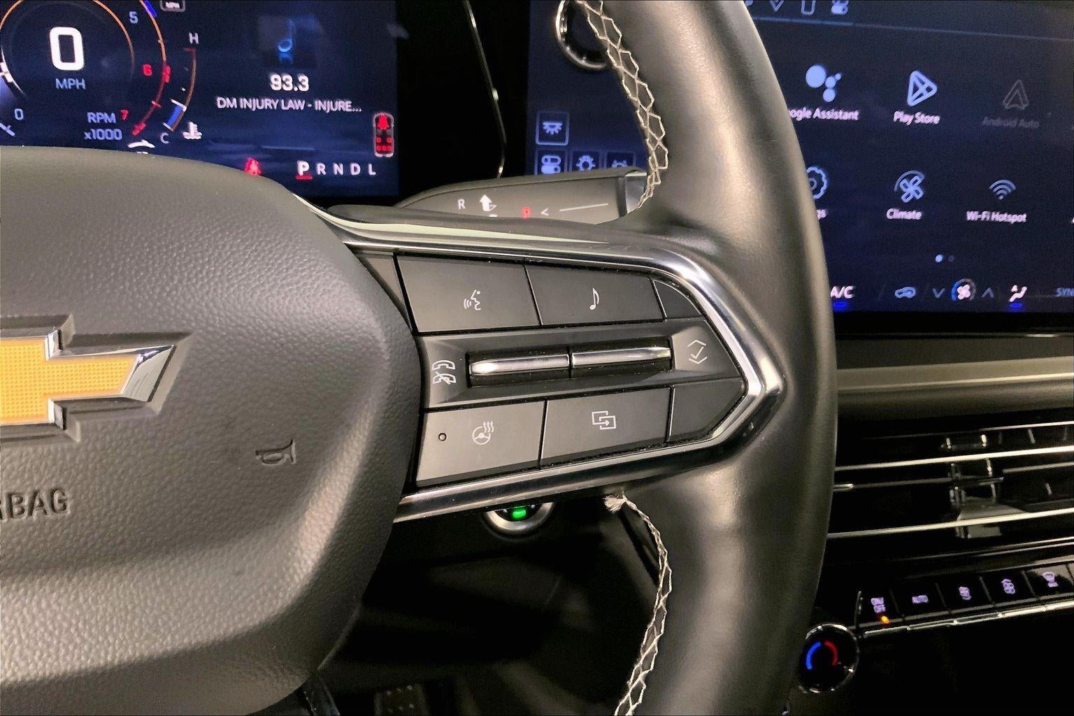 2024 Chevrolet Traverse LT